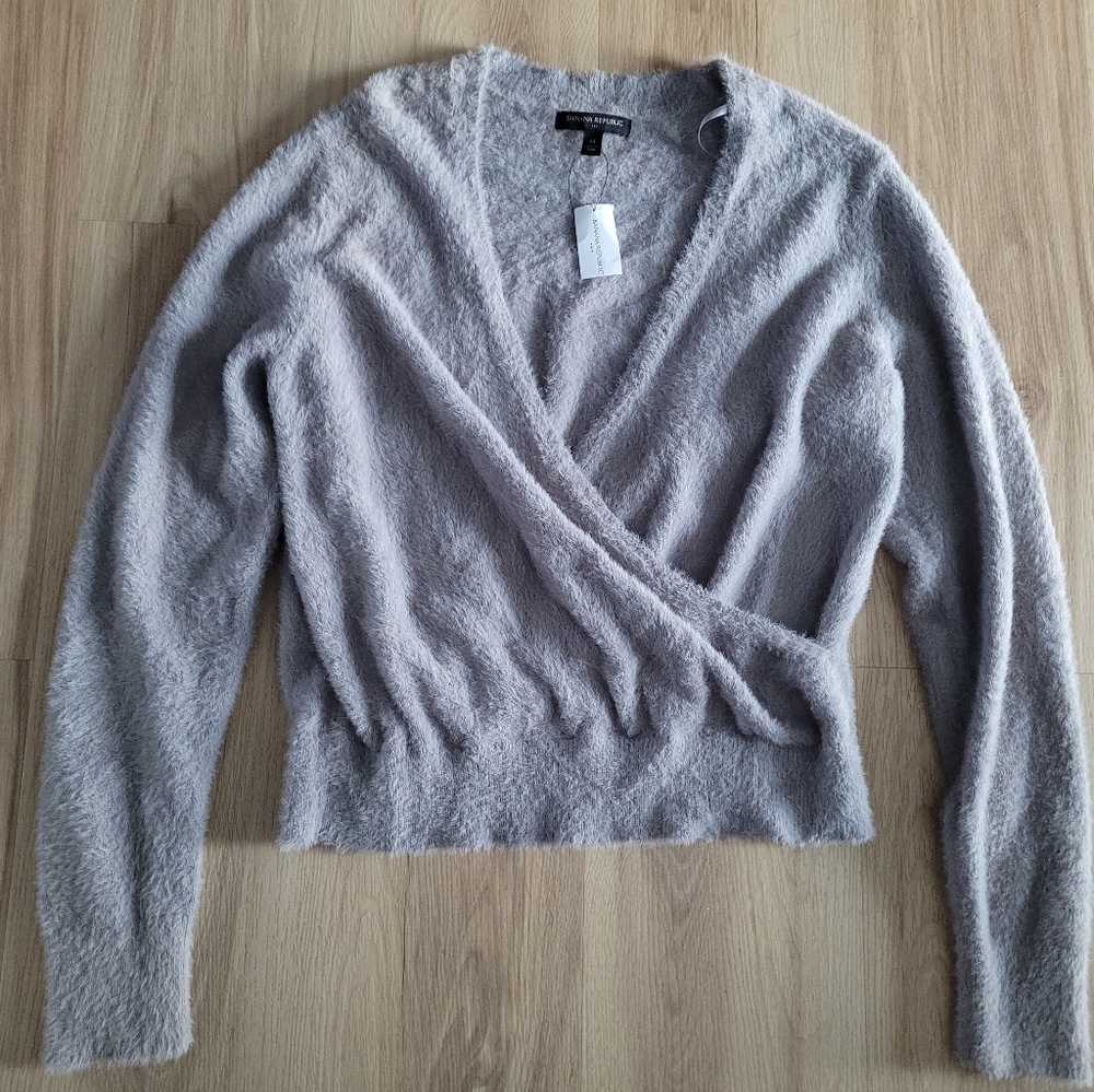 Banana Republic Sweater
